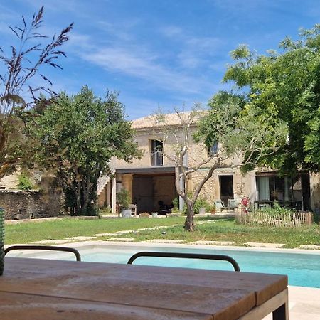 Appartement Dans Un Mas Provencal Renove Saint-Hilaire-dʼOzilhan Екстериор снимка