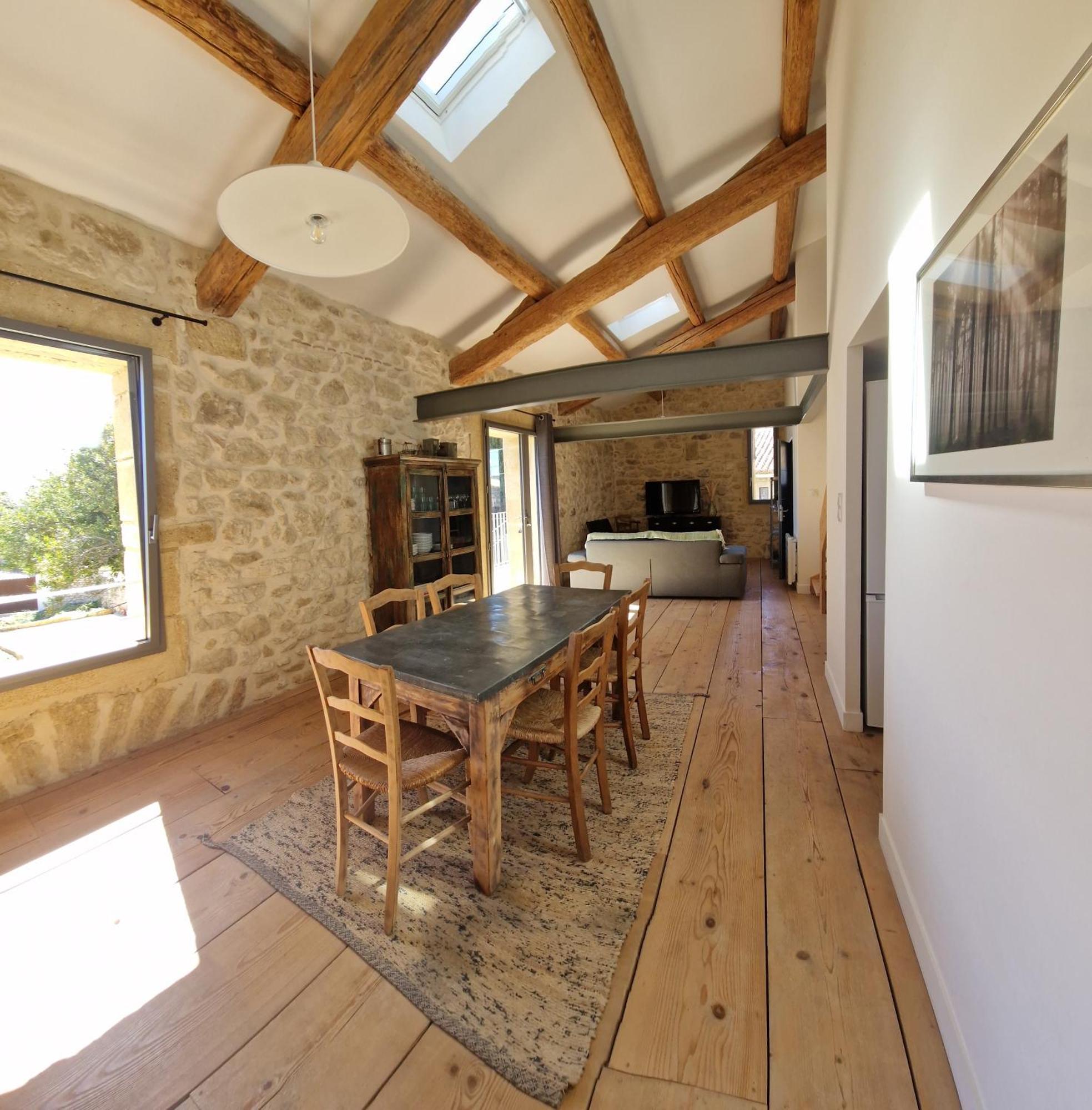 Appartement Dans Un Mas Provencal Renove Saint-Hilaire-dʼOzilhan Екстериор снимка