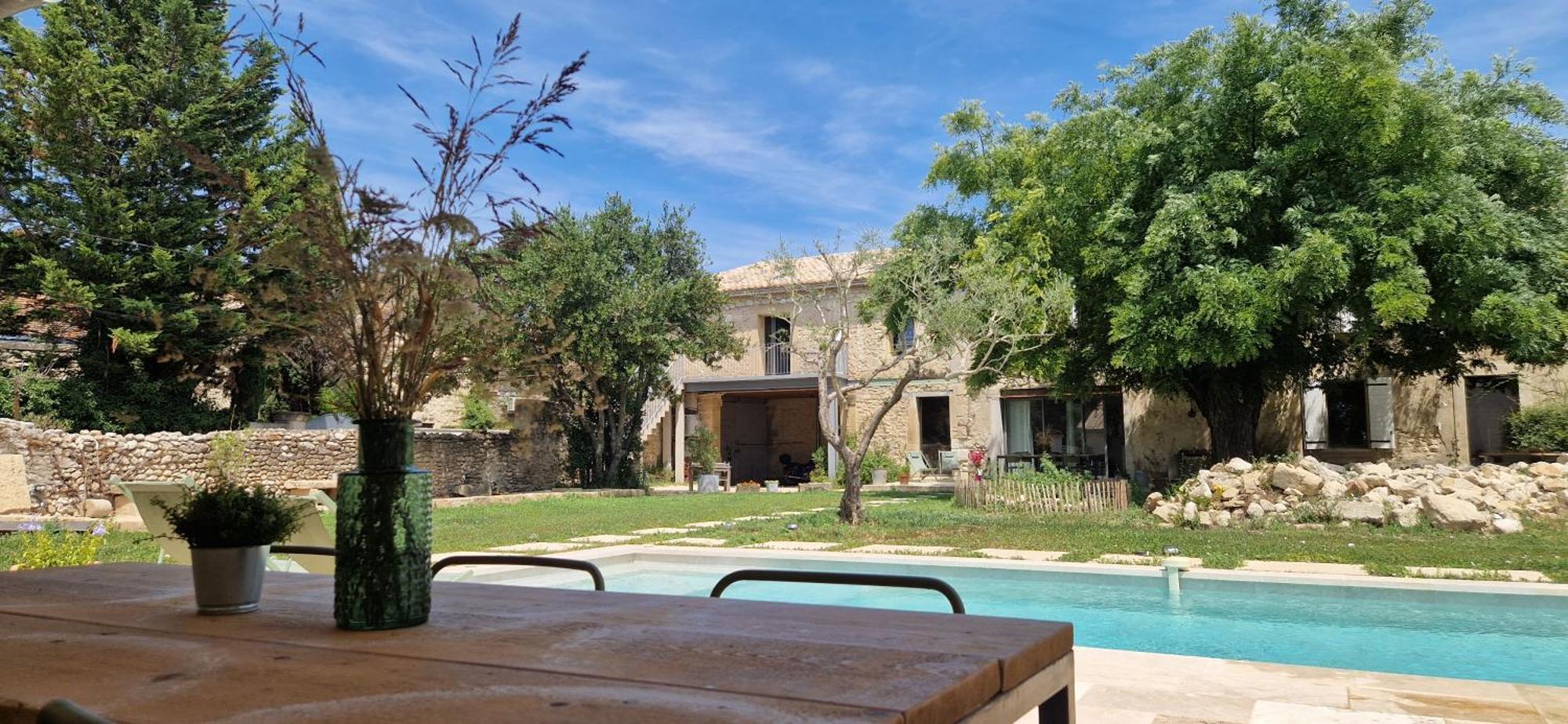 Appartement Dans Un Mas Provencal Renove Saint-Hilaire-dʼOzilhan Екстериор снимка
